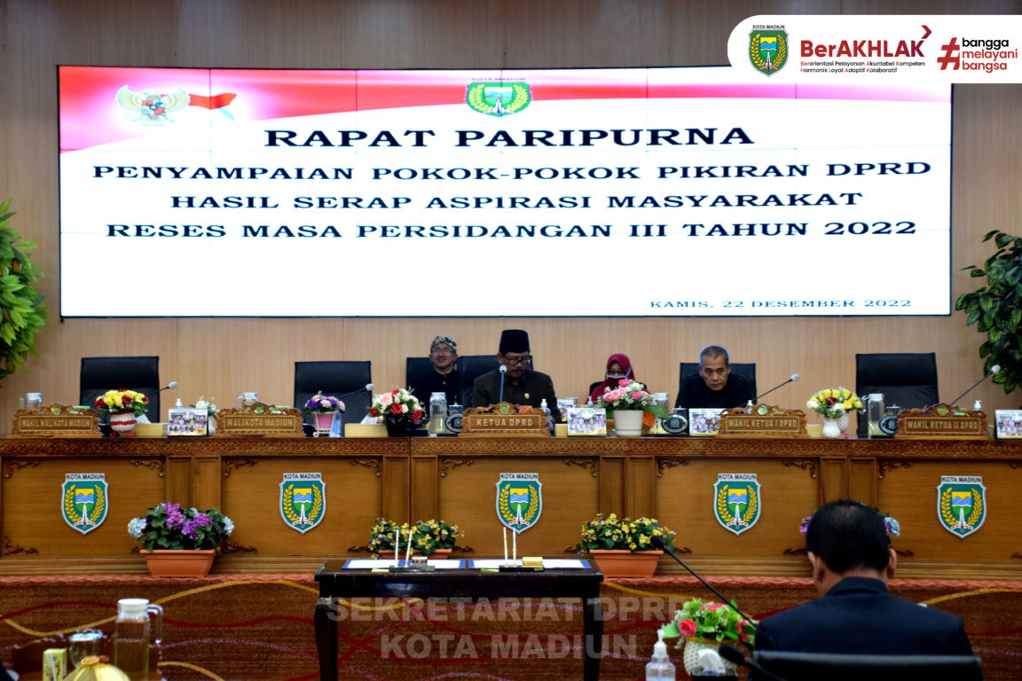 RAPAT PARIPURNA PENYAMPAIAN POKOK-POKOK PIKIRAN DPRD KOTA MADIUN HASIL ...